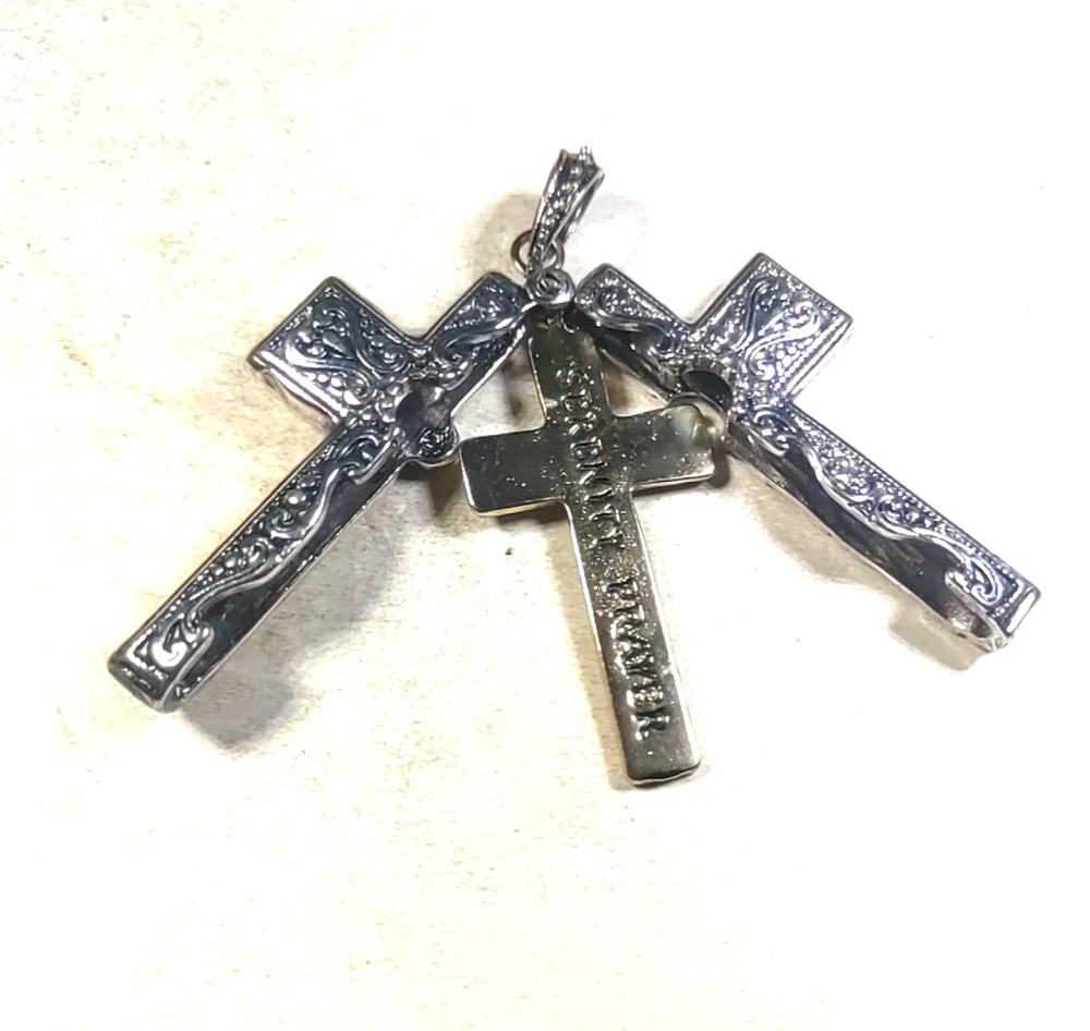 Cross Pendant Opens Metal Serenity Prayer Inside Silver Gold Tone